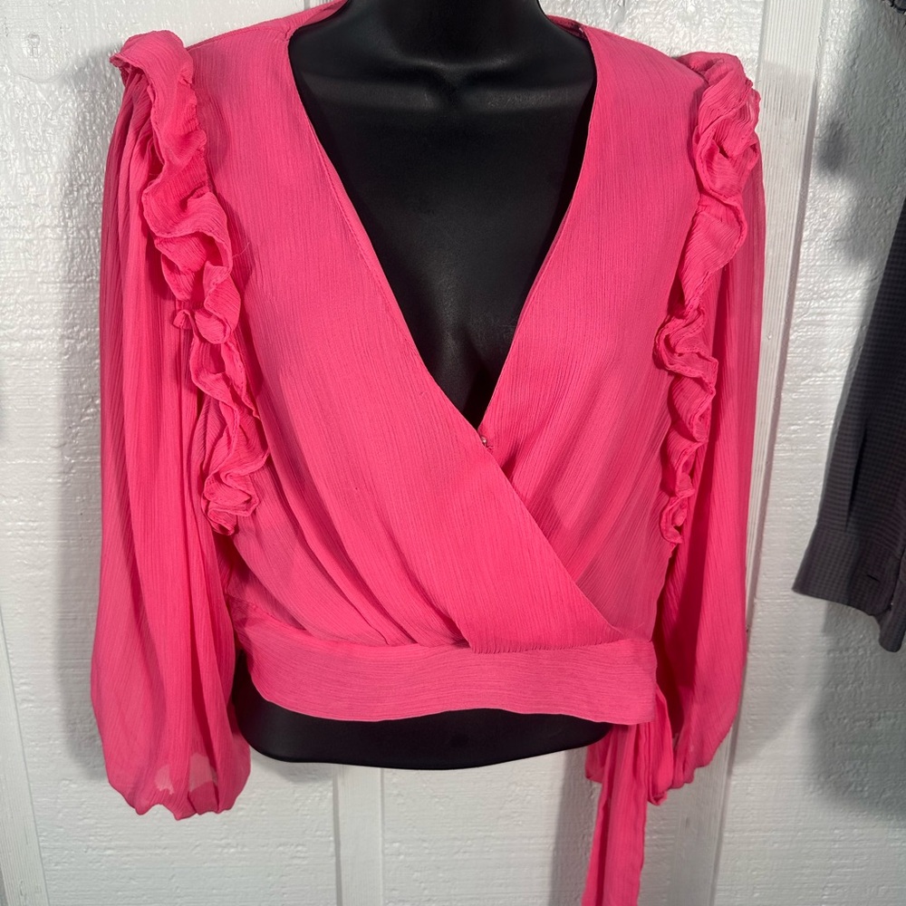 Do + Be Pink Long Sleeve V Neck Faux Wrap Chiffon Top Size Small EUC - Picture 3 of 9